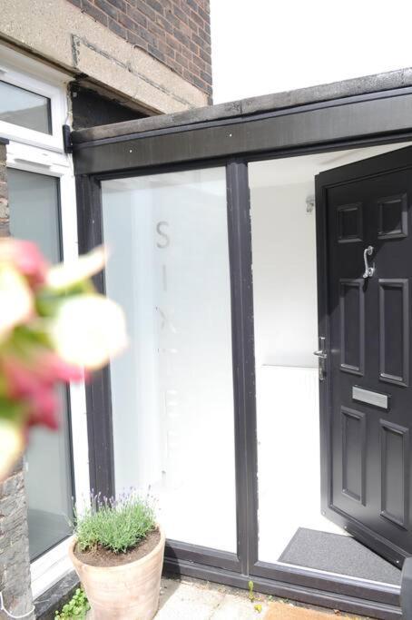 Light Filled Mid- Century 3 Bed Cottage In Dulwich London Ngoại thất bức ảnh